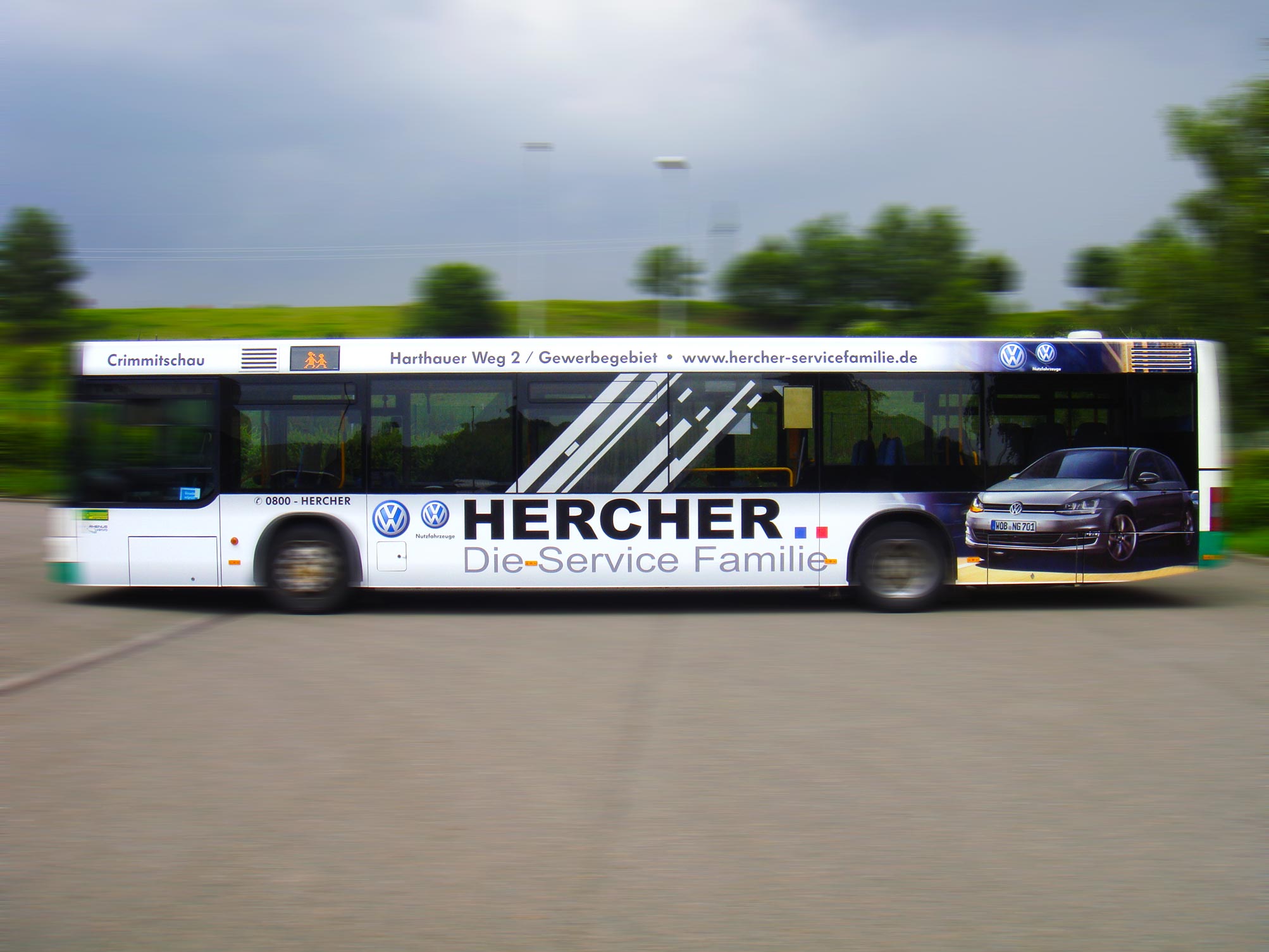 Buswerbung - VW Hercher - Fahrerseite