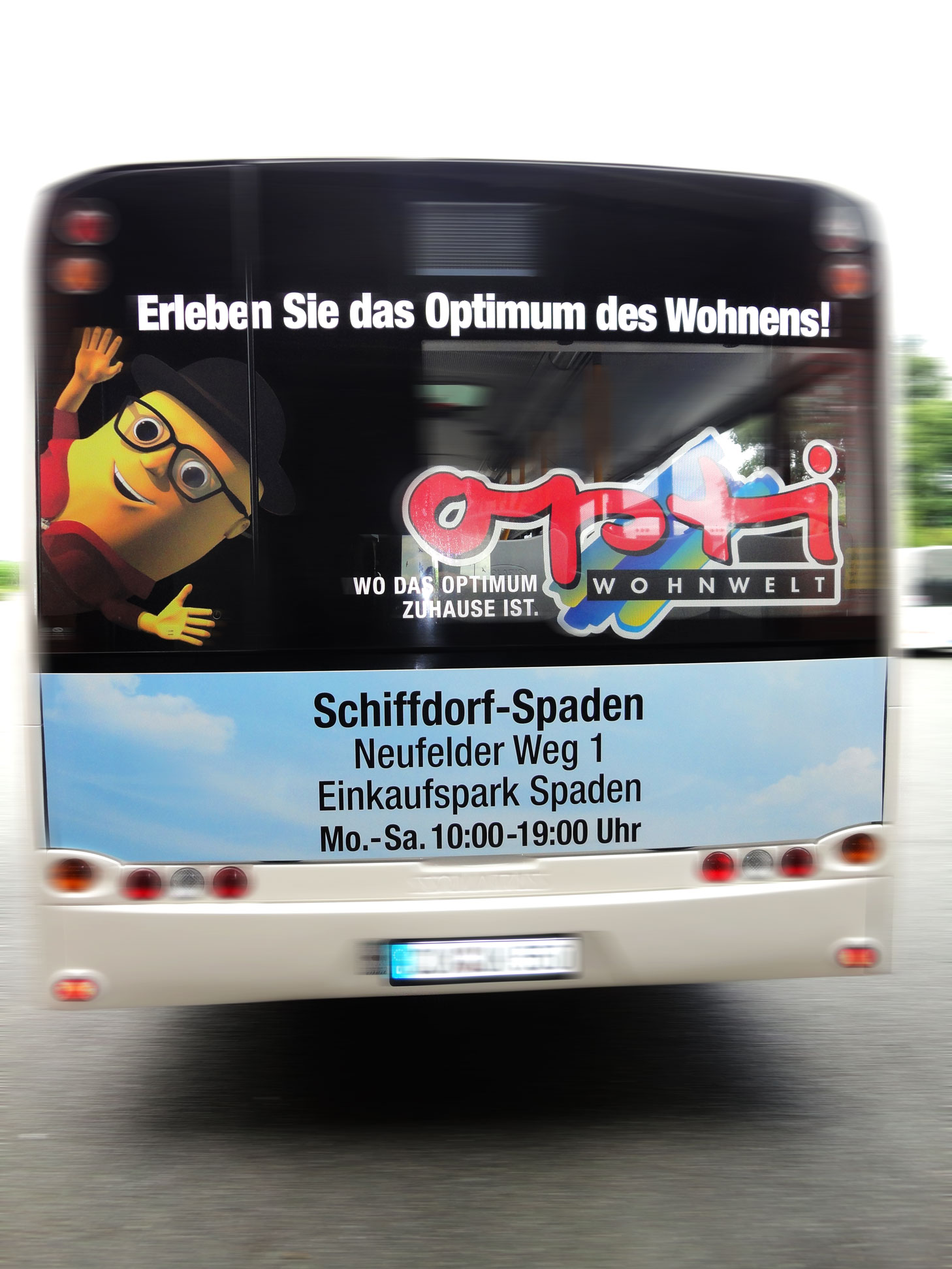 Buswerbung - Opti Wohnwelt - Heck